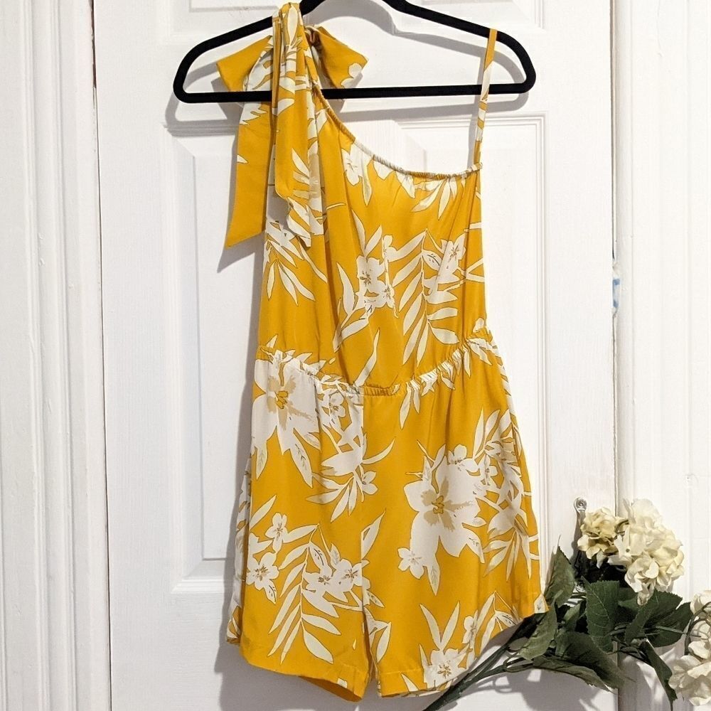 Tucker The One Shoulder Romper Bahama Mamma in Crepe de Chine Silk Floral Print